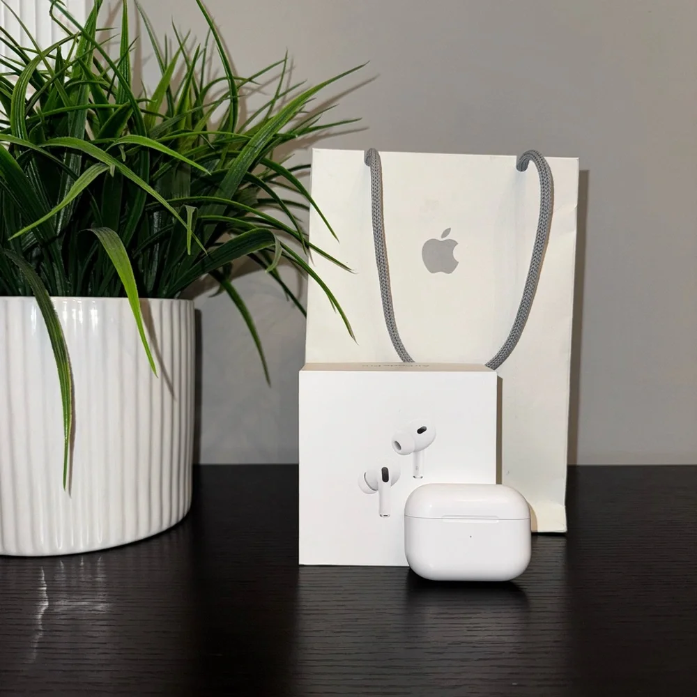 Apple AirPods Pro 2nd gen